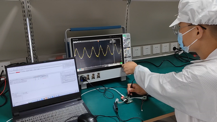 從校園走向工廠 北理工學(xué)子開(kāi)發(fā)“火眼”微芯片，賦能太陽(yáng)能發(fā)電監(jiān)測(cè)